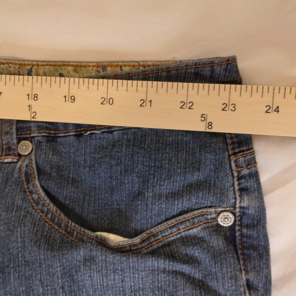 Embroidered Jeans Size 24 By Two Girls Dancing sequins beads floral CUTE! - Picture 5 of 9